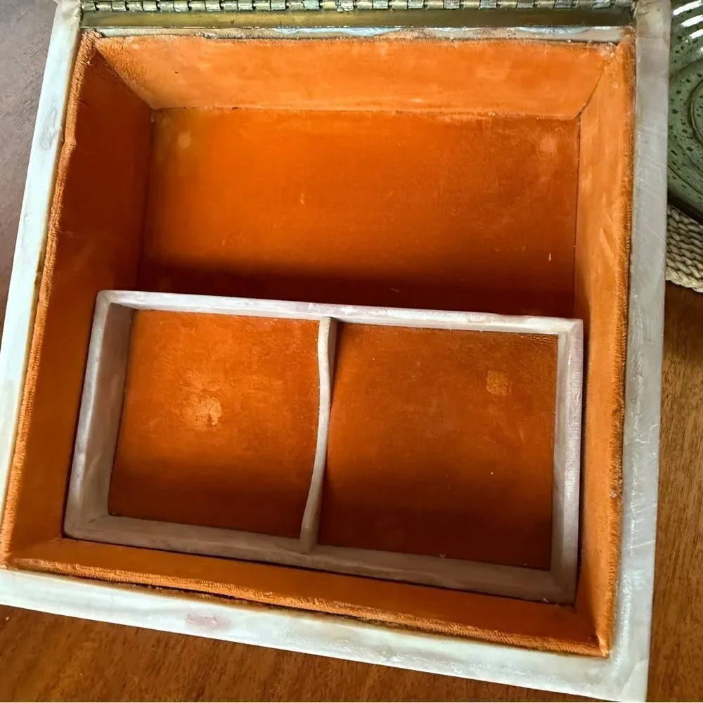 Vintage Carved Stone Incolay Victorian Jewelry Trinket Box Pink Marie Antoinette